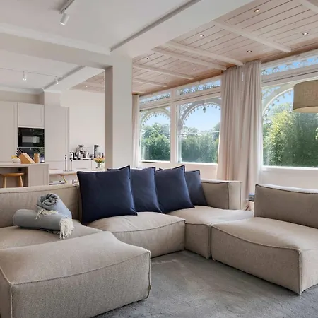 Apartament Entire Luxury Flat With Sea View Pool Sauna