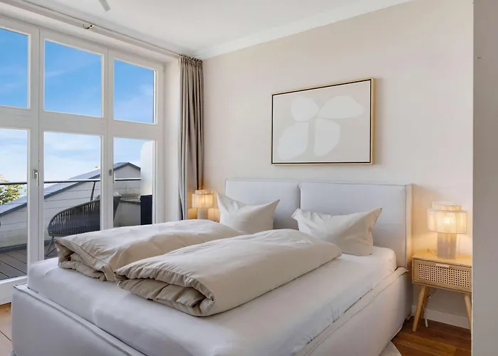 Entire Luxury Flat With Sea View Pool Sauna * Sellin (Rugen)