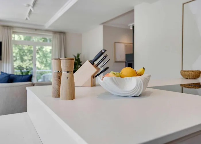 Entire Luxury Flat With Sea View Pool Sauna 아파트